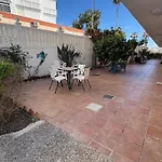 Sun Delfin E11 בנאלמדנה